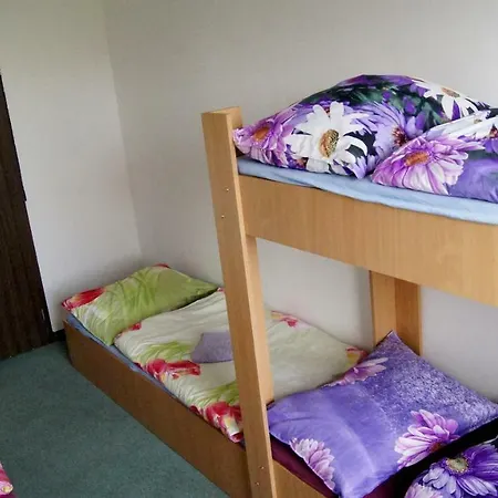 Hostel Km House Cerny Most Prague